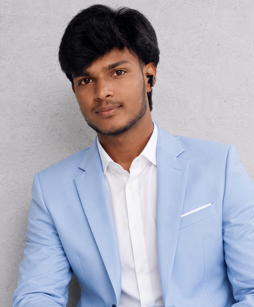 MO.PIYARE — Head Designer